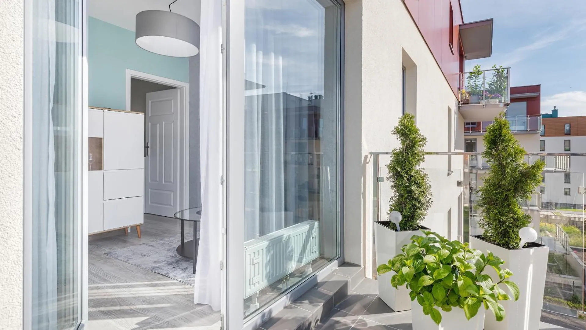 Apartament Z Garazem! Kolobrzeg -Rybacka Przy Sciezce Rowerowej 0*,